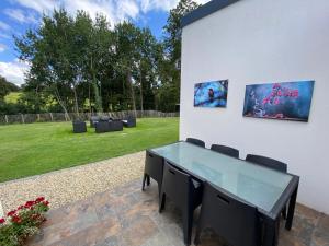Zahrada ubytování Sittelles lodges cube