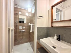 Koupelna v ubytování HOTEL fah + 37 fotografií
