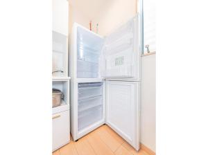 Dapur atau dapur kecil di Otsuka house with 3BR near the Yamanote line