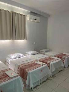Katil atau katil-katil dalam bilik di San Felipe Hotel +9 gambar