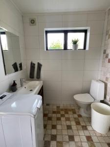 Koupelna v ubytování Utterbyn/Sirsjön + 13 fotografií
