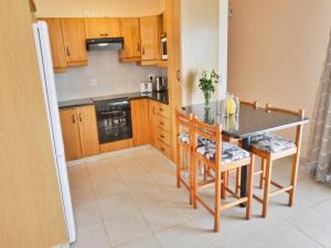 Kuchyň nebo kuchyňský kout v ubytování First Group Desert Rose