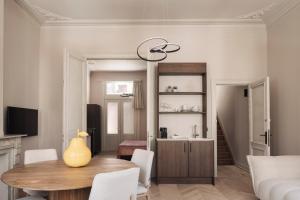 TV o dispositivi per l'intrattenimento presso Zurenborg Suites
