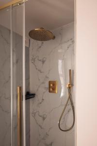 Bagno di Zurenborg Suites
