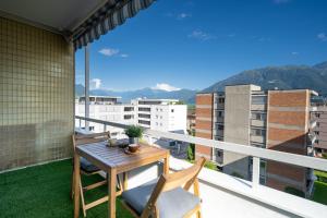 Ein allgemeiner Bergblick oder ein Berglick von der Ferienwohnung aus