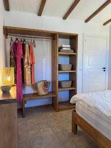 Santa Teresa Bed & Breakfast Andalusien客房内的一张或多张床位