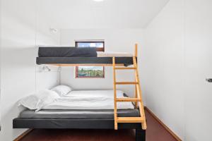 Imagen de la galería de Langahlíð Guesthouse - Privatete Forest -, en Hella