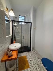 Ένα μπάνιο στο Pizarro 32 - I - A las puertas del campo talaverano +17 φωτογραφίες