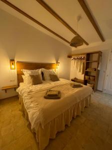 Santa Teresa Bed & Breakfast Andalusien客房内的一张或多张床位