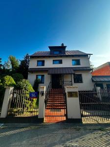 Budova, v ktorej sa hostel nachádza