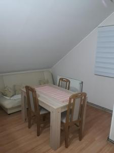 Posezení v ubytování VILA NATALIJA APARTMANI