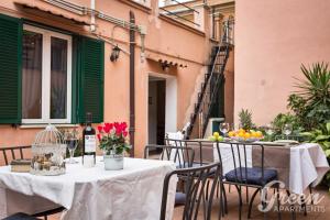 A balcony or terrace at Green Apartments Rome