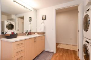 Afbeelding uit fotogalerij van Stunning Capitol Hill 1BD Condo in Seattle +22 foto's