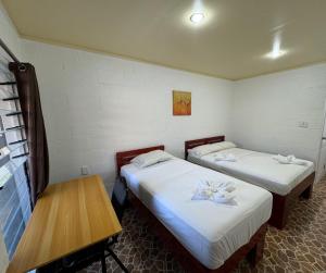 Transit Motel客房内的一张或多张床位