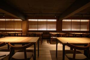 Restoran atau tempat lain untuk makan di 東旅湯宿京閣苑