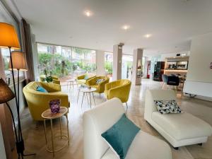Posezení v ubytování Aura Living Hotel