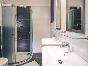 Koupelna v ubytování Holiday Home Residence Lipno-3 by Interhome