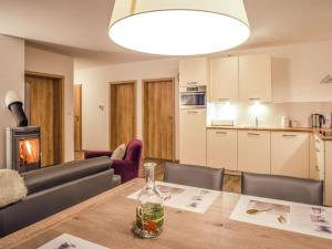 Kuchyň nebo kuchyňský kout v ubytování Holiday Home Residence Lipno-2 by Interhome