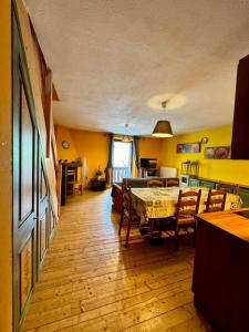 Χώρος καθιστικού στο Brici's House 69
