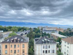 an aerial view of a city with buildings at Studio charmant centré à Lausanne in Lausanne