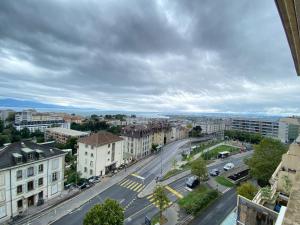 an aerial view of a city street with buildings at Studio charmant centré à Lausanne in Lausanne