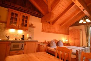 Kuchyň nebo kuchyňský kout v ubytování Himmelbauer Apartments