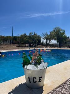 Swimmingpoolen hos eller tæt på Casa da Alegria - Piscina, Sala de Jogos, 4 Quartos + 27 billeder