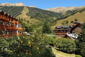 Gallery image of Club Hotel Catedral in San Carlos de Bariloche