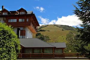 Uma vista da montanha tirada do hotel 