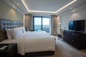 Μια τηλεόραση ή/και κέντρο ψυχαγωγίας στο Abuja Continental Hotel