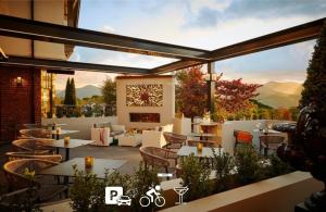 Vonkajšia záhrada v ubytovaní Killarney Randles Hotel