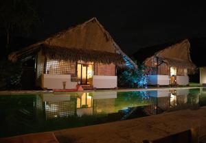 Bazén v ubytování LA QUEBRADA ECO LODGE Hotel Boutique nebo v jeho okolí