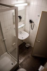 Koupelna v ubytování Hotel Blaue Traube