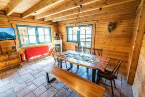 Fotografie z fotogalerie ubytování Ferienhaus Schwarzwaldstern, Todtnau, 3 Schlafzimmer v destinaci Todtnau