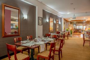 Restaurace v ubytování Hotel Plaza San Martin