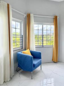Ruang duduk di MisBHaven Resort and Spa