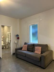 Khu vực ghế ngồi tại Appartement Coconing situé à proximité de PARIS