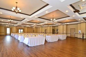 Restaurace v ubytování Best Western Plus Emory at Lake Fork Inn & Suites