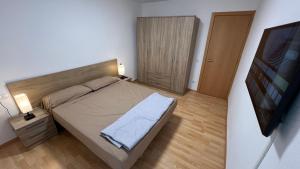 Katil atau katil-katil dalam bilik di Apartament per 6 al Berguedà +39 gambar