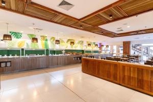 Restoran või mõni muu söögikoht majutusasutuses Sauipe Brisa Grand Premium All Inclusive