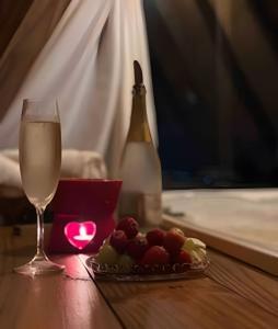 Chalé dos Alpes 2 hidromassagem e Lareira的酒水