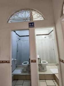Koupelna v ubytování Alexandross