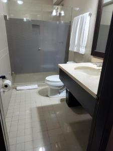 Koupelna v ubytování Hotel Maria Elena
