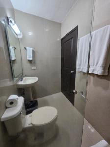 Koupelna v ubytování Hotel Maria Elena