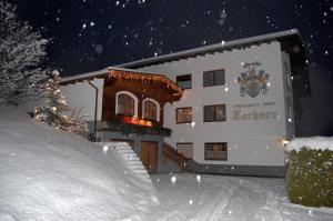 Appartementhaus Lechner v zime