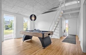 Gambar di galeri bagi Beautiful Home In Hadsund With Sauna di Hadsund
