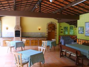 En restaurant eller et spisested på Pousada Santa Anna
