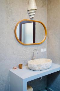 Φωτογραφία από το άλμπουμ του Villa Mercure σε Αμέντ
