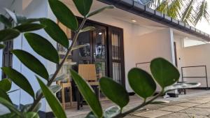 Fotografie z fotogalerie ubytování kingfish villa and restaurant v destinaci Ranna
