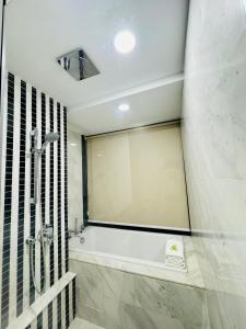 Koupelna v ubytování Eaton Service Apartment at KLCC